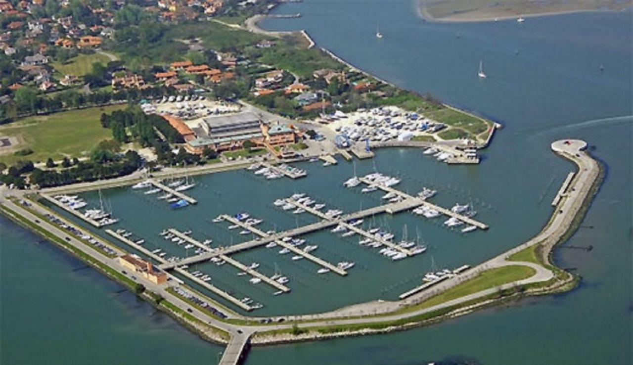 Fiordo Topazio Albarella Island Kültér fotó